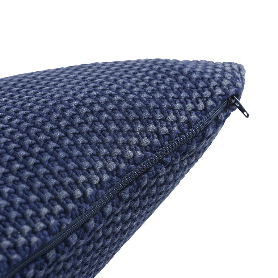 Подушка декоративная из стираного хлопка темно-синего цвета из коллекции Essential, 45х45 см - фото 4