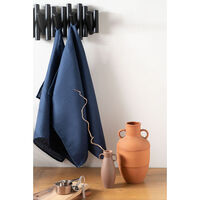 Набор из двух вафельных полотенец изо льна темно-синего цвета из коллекции Essential, 50х70 см - фото 4