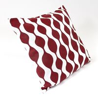 Чехол на подушку Traffic, бордового цвета из коллекции Cuts&Pieces, 45х45 см - фото 5