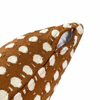 Чехол на подушку из хлопка Polka dots карамельного цвета из коллекции Essential, 40x60 см - фото 4