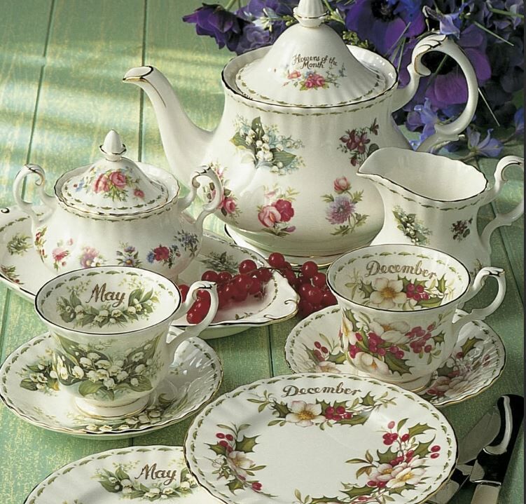 Найди фарфор. Royal Albert фарфор Винтаж. Royal China костяной фарфор.