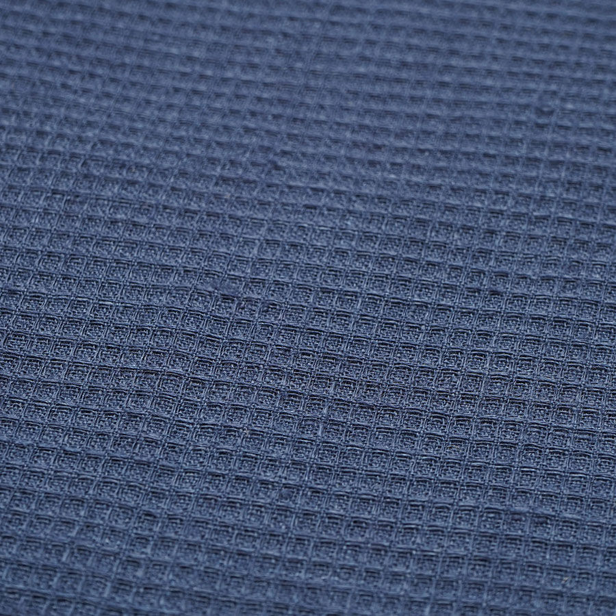 Набор из двух вафельных полотенец изо льна темно-синего цвета из коллекции Essential, 50х70 см - фото 8