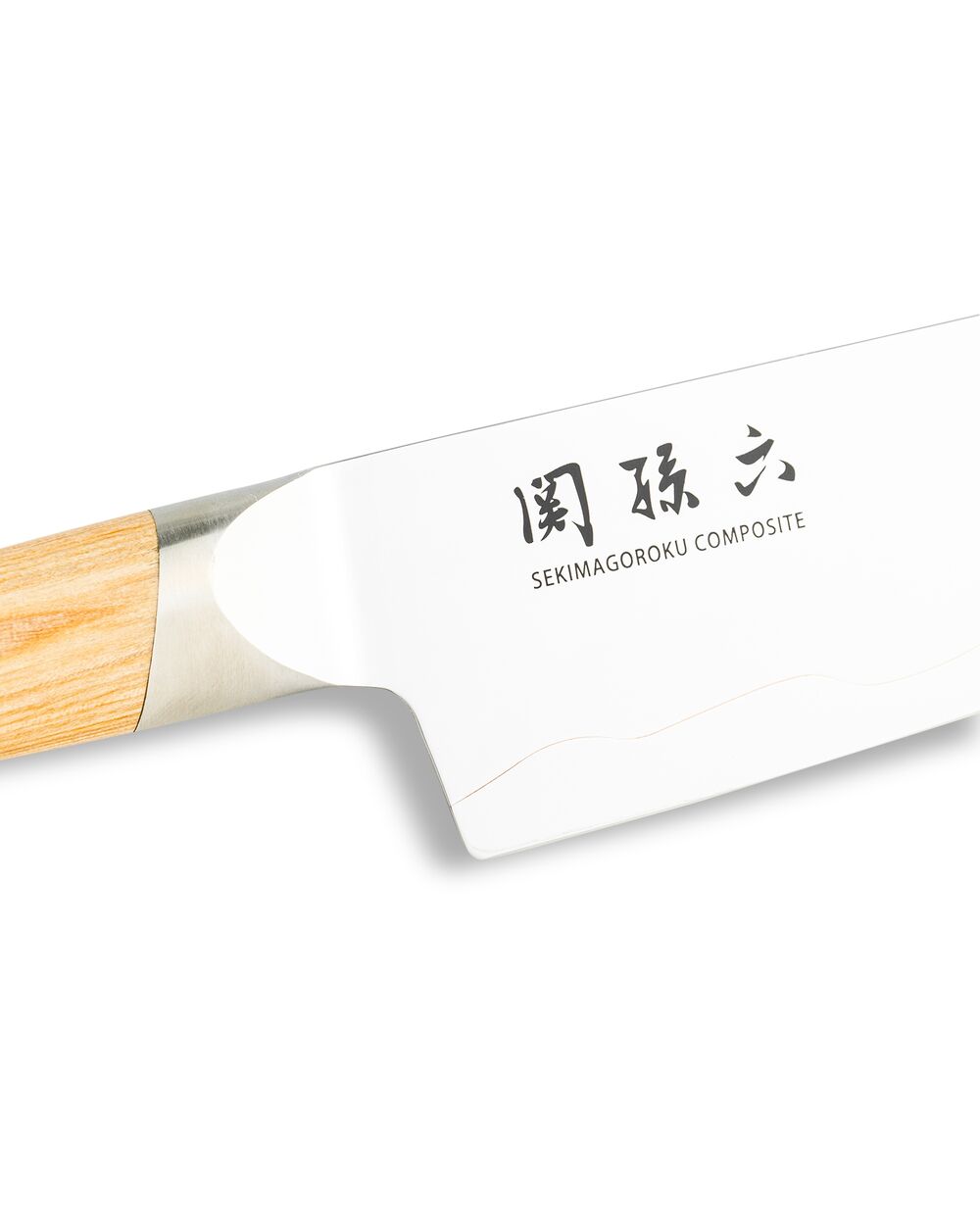 Нож поварской Шеф KAI Магороку Композит 20 см, два сорта стали, ручка светлое дерево - фото 6