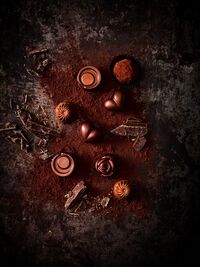 Набор форм для шоколадных конфет и пралине Birkmann Розочки 21x11,5 см, силикон, 2 шт, 30 конфет - фото 4