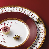 Тарелка десертная Wedgwood Ренессанс 18 см красная - фото 4