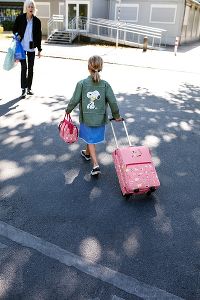 Чемодан детский Trolley XS ABC friends pink - фото 4